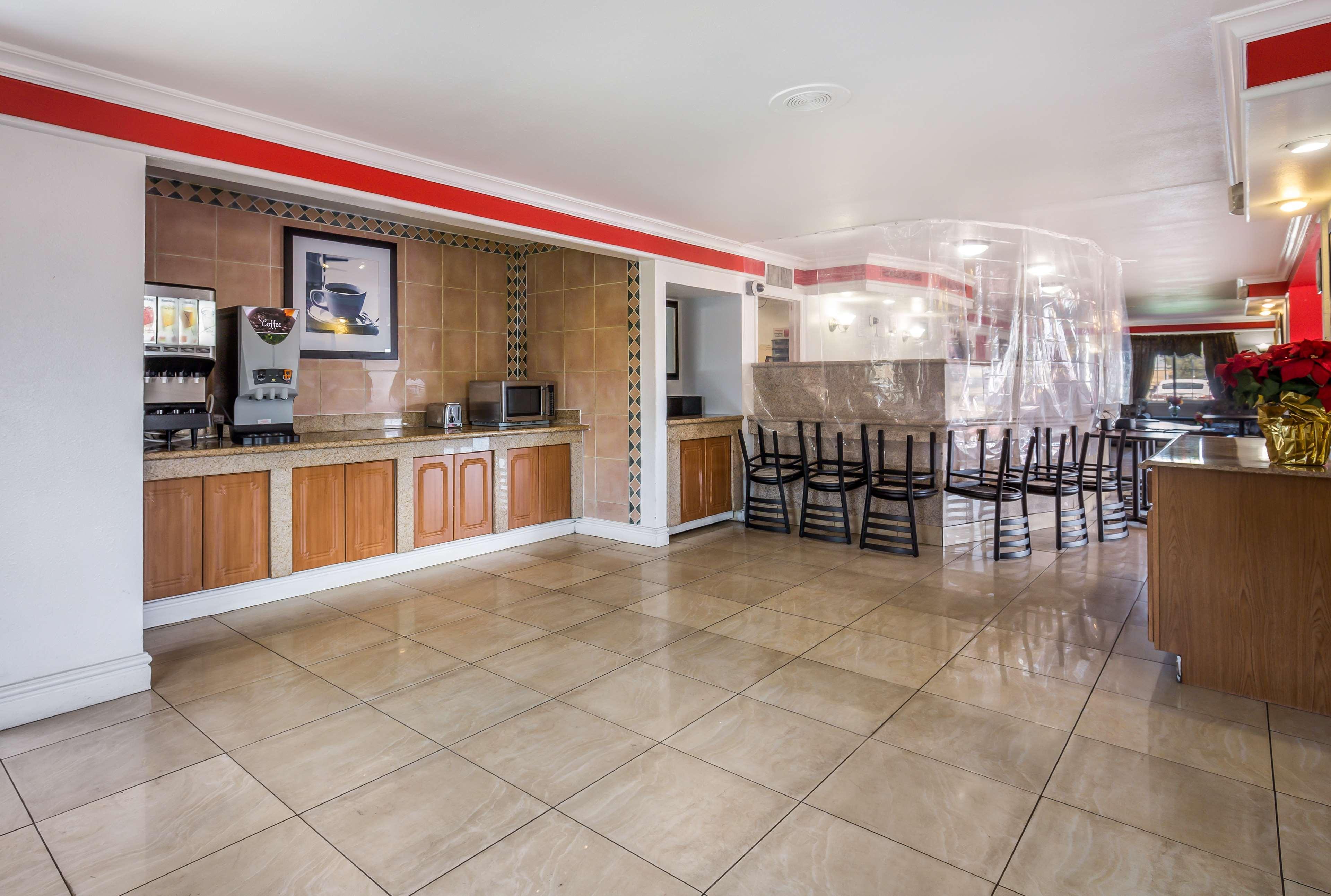 Americas Best Value Inn DEN Extérieur photo