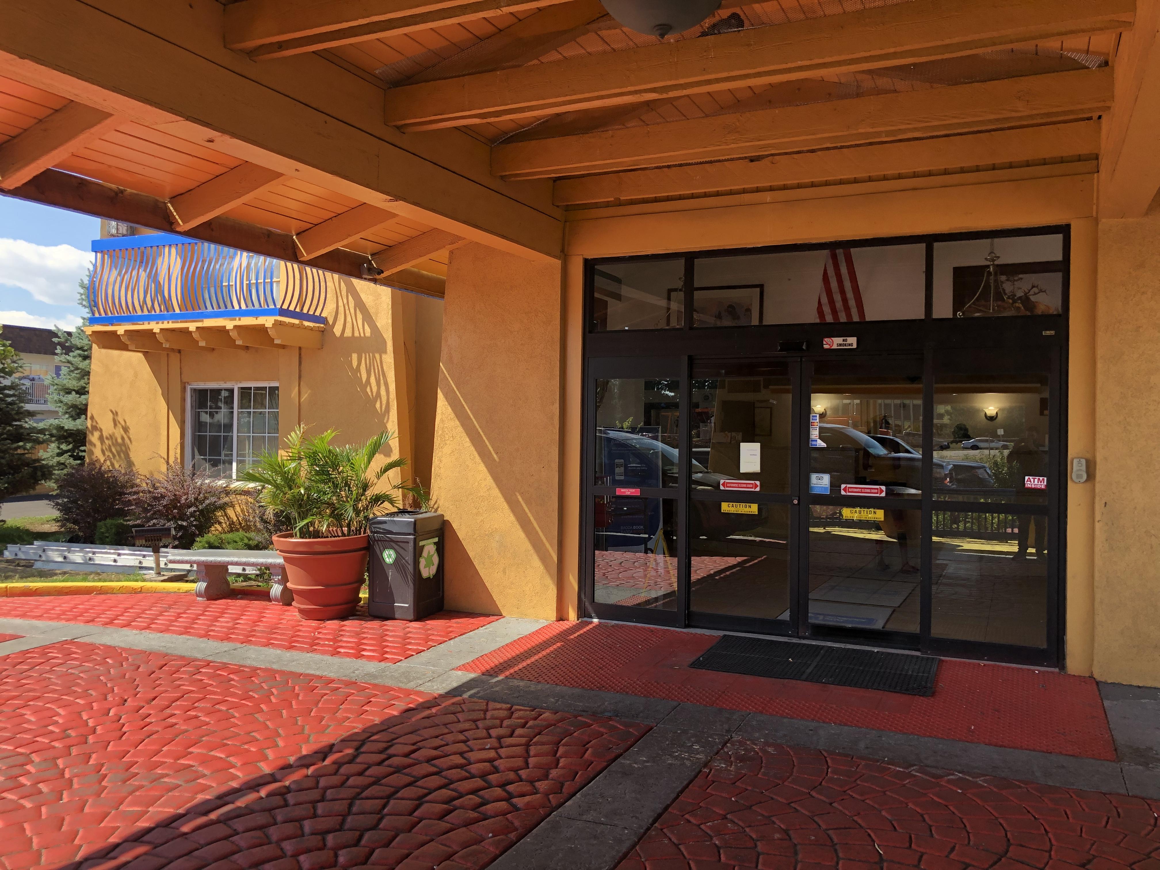 Americas Best Value Inn DEN Extérieur photo